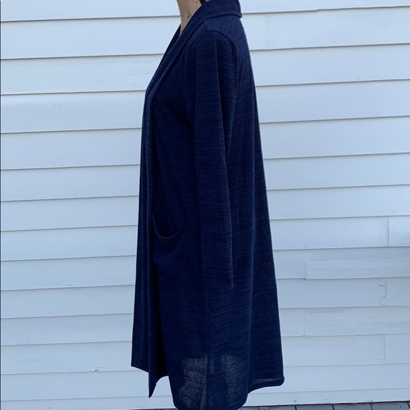 Simplicity blue sweater size medium - Picture 2 of 5